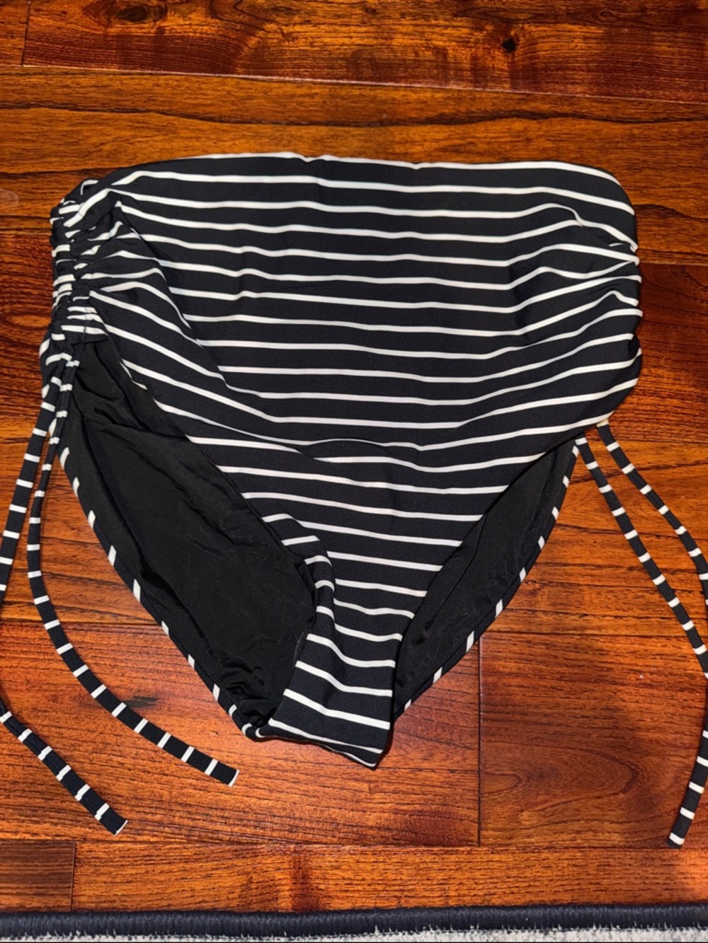 Calla Carrie Underwood High Waisted Striped Adjustable Swim Bottoms Large